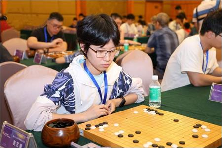 【清源圍棋學霸之麥芷青】 棋海揚帆，學海遨游：“麥子”的智慧雙翼